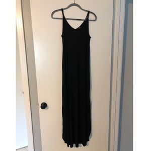 Small Black Maxi Dress with pockets
